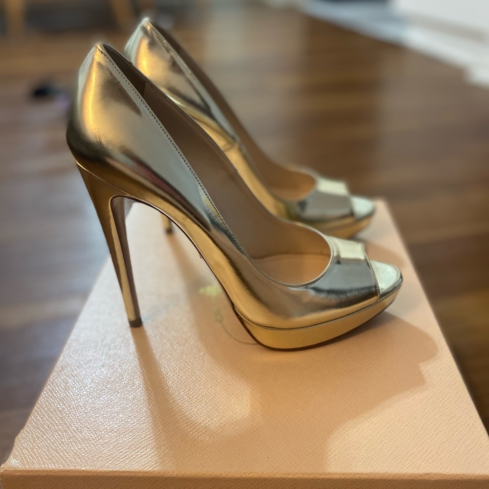 Saks Fifth Avenue Metallic Gold Peep-Toe Heels